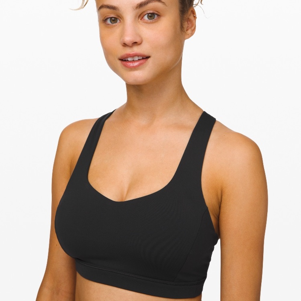 Lululemon Free to be Serene Bra